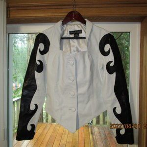 This is new jacket similar to  Marisa Tomei in my cousin Vinny, US size 10 -12